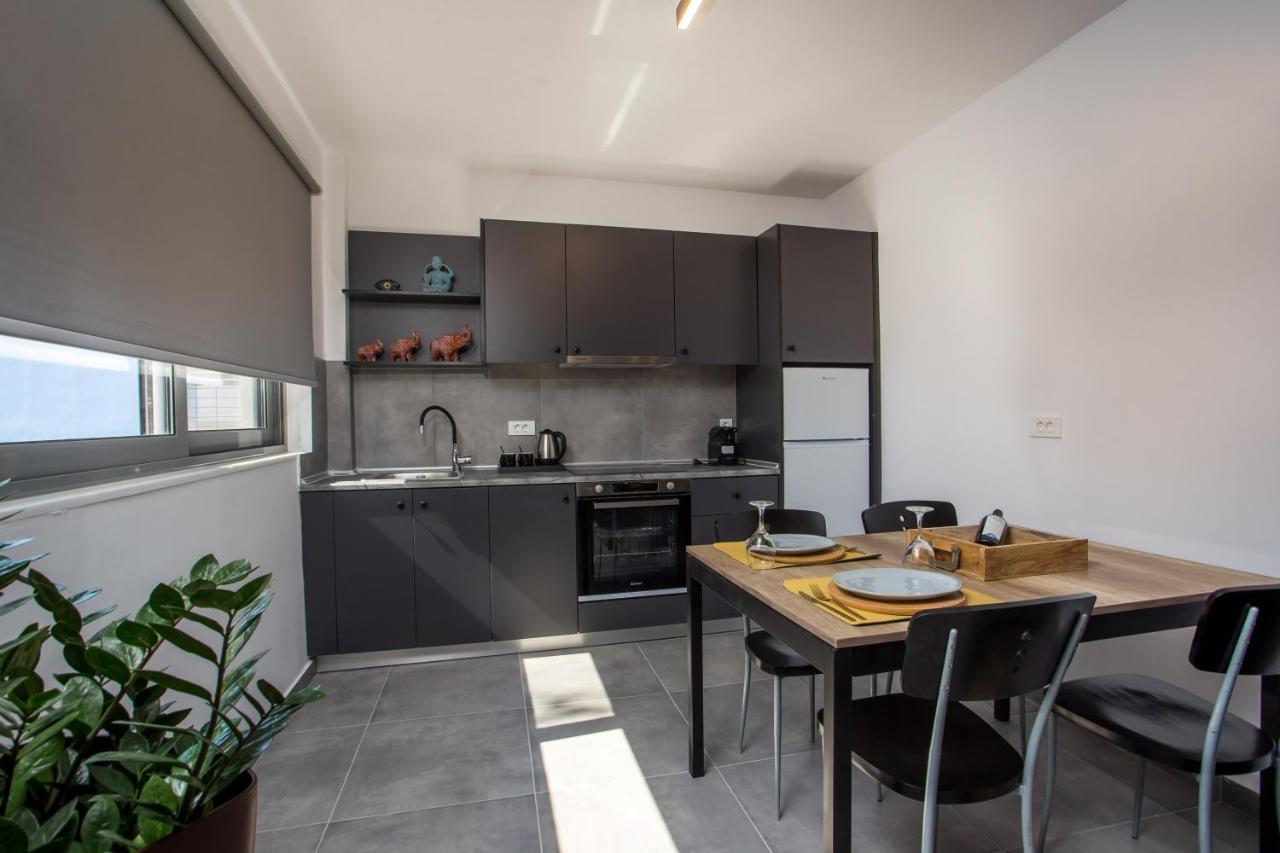 Vm Apartments Rhodes City Esterno foto